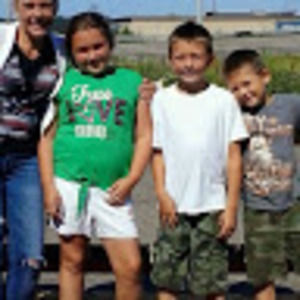 Meet your Posher, Sharon